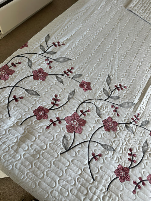 Elegant 5-Piece Bedsheet Set – Soft, Stylish & Comfortable (1year Guarantee)