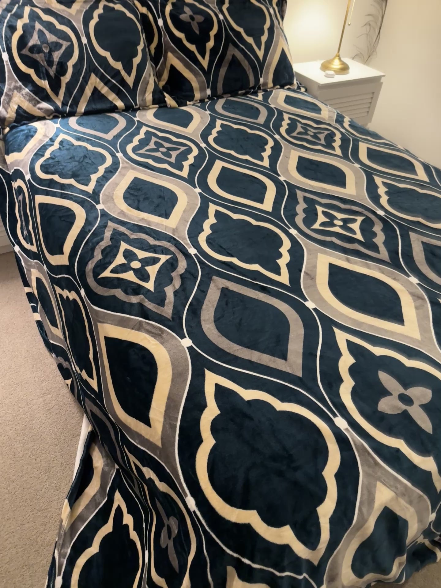 Winter Bedsheet (1year Guarantee)
