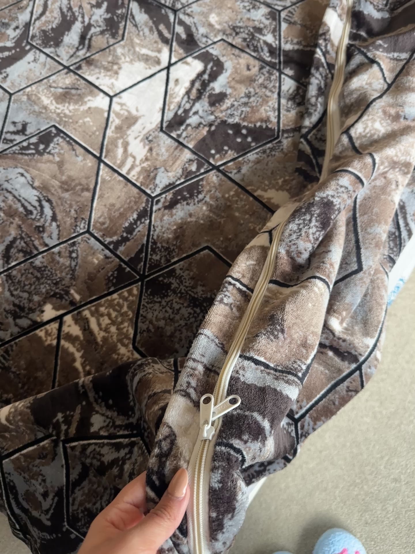 Modern Marble Geometric Quilt Cover